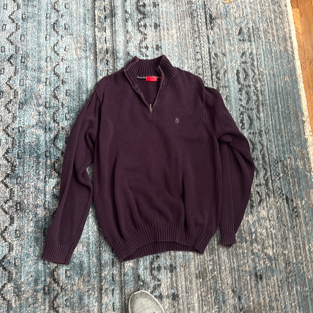 IZOD QUARTER ZIP MAROON HOODIE
